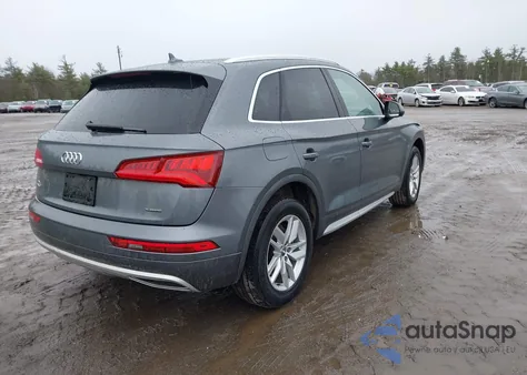 2020 Audi Q5 Premium 45 Tfsi Quattro S Tronic z USA, uszkodzony, nr VIN WA1ANAFY2L2033853